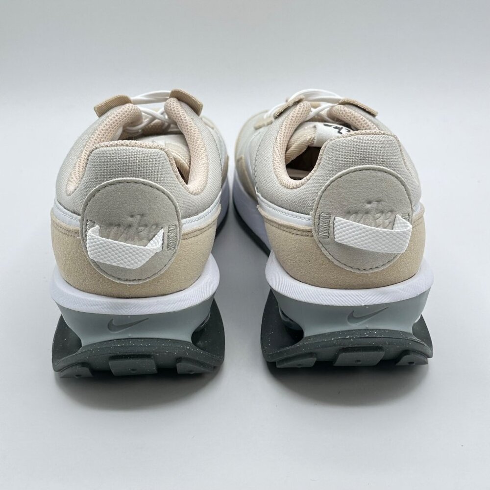 Women's Nike Air Max Pre Day  Beige Running Shoes Sneakers DM8259-002 Size 6.5 - Picture 4 of 12